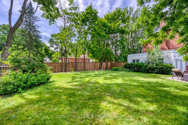 118 Main St S, House other with 5 bedrooms, 4 bathrooms and 10 parking in Brampton ON | Image 39