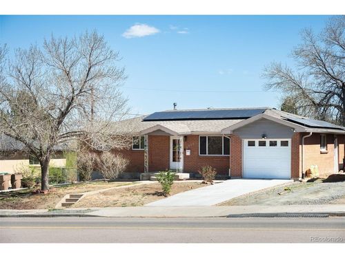8266 Conifer Rd, Denver, CO, 80221-4528 | Card Image