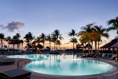 210-455 Grand Bay Dr, Key Biscayne, FL, 33149 | Card Image