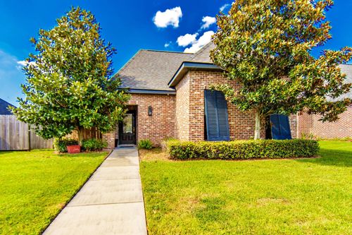 386 Shoal Dr, Houma, LA, 70360-5071 | Card Image