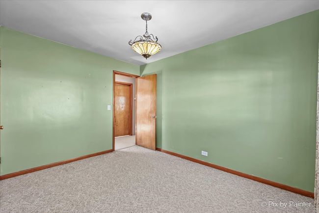 208 N Wisconsin St, House other with 3 bedrooms, 2 bathrooms and 8 parking in Carpentersville IL | Image 8