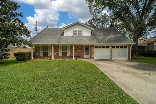 2718 Stratford St, Pearland, TX, 77581-4817 | Card Image