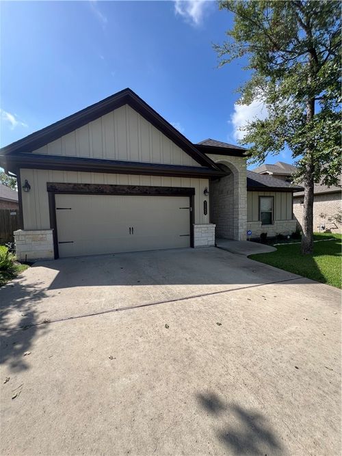 2505 Portland Ave, College Station, TX, 77845-1711 | Card Image