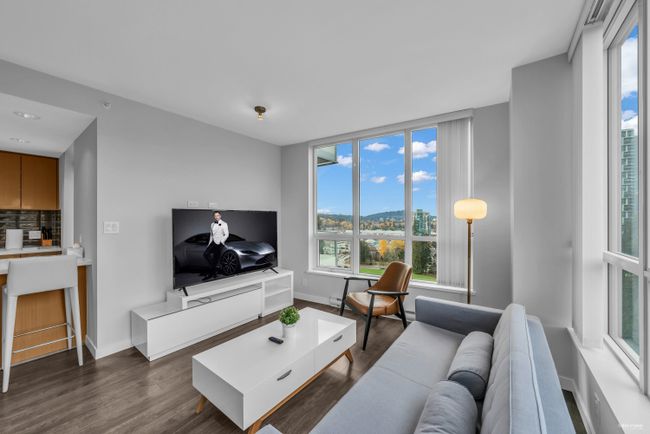 1908 - 3093 Windsor Gate, Condo with 2 bedrooms, 2 bathrooms and 1 parking in Coquitlam BC | Image 6