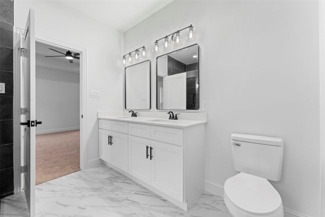 4609 Eagle Nest Ct, House other with 4 bedrooms, 3 bathrooms and null parking in Granbury TX | Image 20