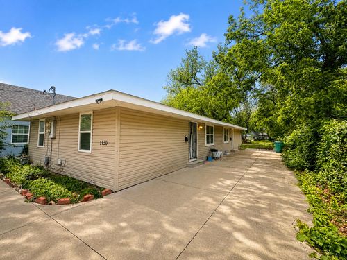 aandb-1730 N Clay Ave, Springfield, MO, 65803-3186 | Card Image