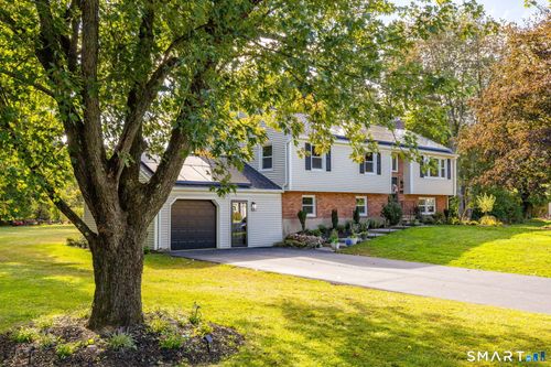 368 Charles Dr, Cheshire, CT, 06410-2902 | Card Image