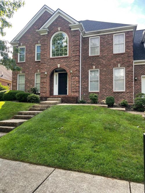3005 Old Field Way, Lexington, KY, 40513-1724 | Card Image