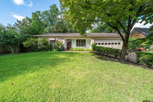 2641 Chelsea Dr, Tyler, TX, 75701-6706 | Card Image