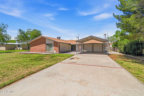 809 Del Mar Dr, El Paso, TX, 79932-2438 | Card Image