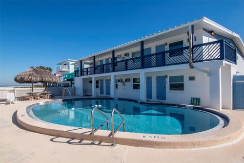 2w-2700 Gulf Blvd, Belleair Beach, FL, 33786-3526 | Card Image