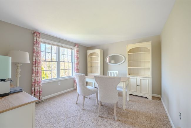 26 Russett Hill Rd, House other with 5 bedrooms, 3 bathrooms and 4 parking in Haverhill MA | Image 16