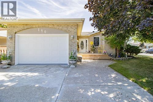 140 Queen St N, Tilbury, ON, N0P2L0 | Card Image