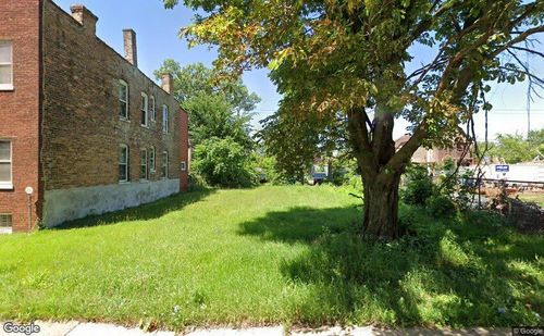 12044 S Emerald Avenue, Chicago, IL, 60628 | Card Image
