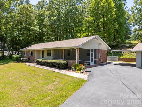 113 Chestnut Rd, Landrum, SC, 29356-9402 | Card Image