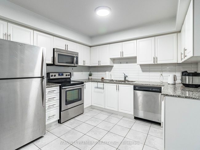 22 - 2488 Post Rd, Condo with 2 bedrooms, 2 bathrooms and 1 parking in Oakville ON | Image 18