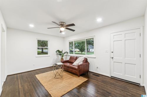 200 Alpine St, IRONDALE, AL, 35210-3208 | Card Image