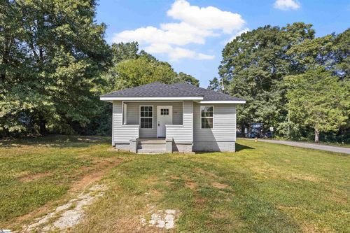 123 N Florida Avenue, Greenville, SC, 29611 | Card Image