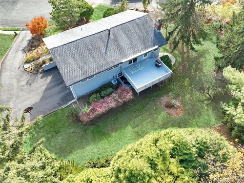 32 Berry Ct, Tappan, NY, 10983-1201 | Card Image