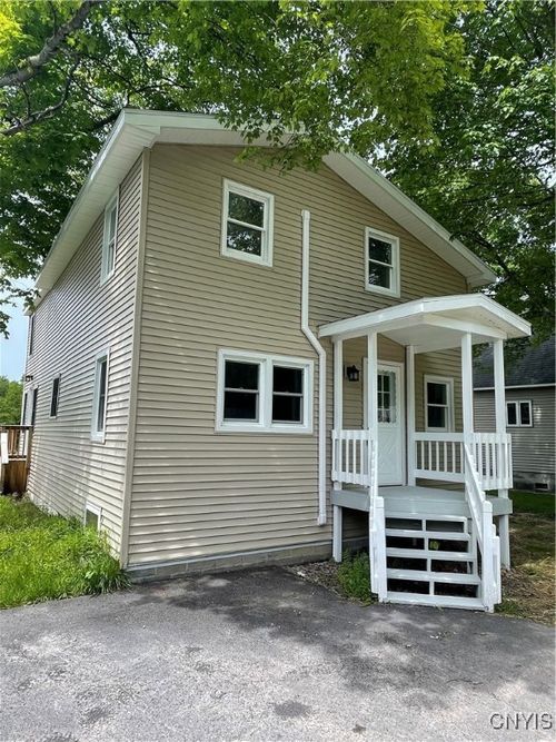 1088 Lynch Rd, Baldwinsville, NY, 13027-9719 | Card Image