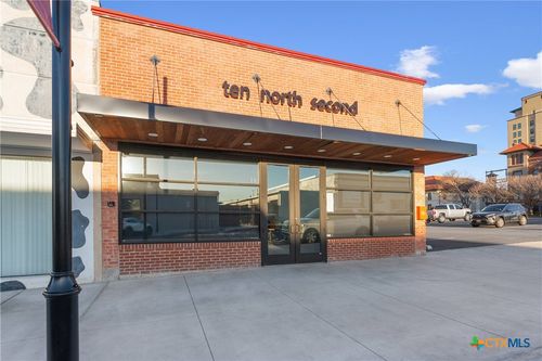 10 N 2nd St, Temple, TX, 76501-7614 | Card Image