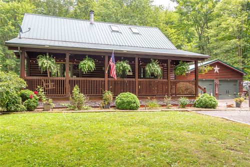 3096 Springwood Dr, Sharpsville, PA, 16150-9270 | Card Image