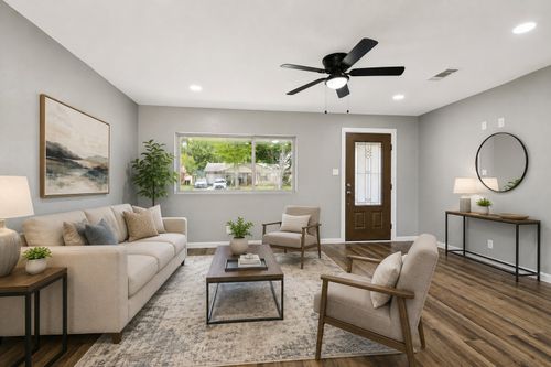 737 Cranbrook Ln, Grand Prairie, TX, 75052-5023 | Card Image