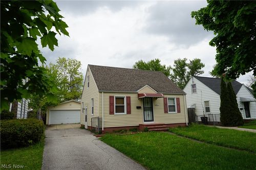 16913 Lotus Dr, Cleveland, OH, 44128-2541 | Card Image