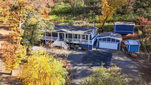 15385 Neils Road, Auburn, CA, 95603 | Card Image