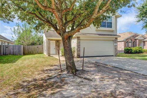 822 Richview Dr, Houston, TX, 77060-6263 | Card Image