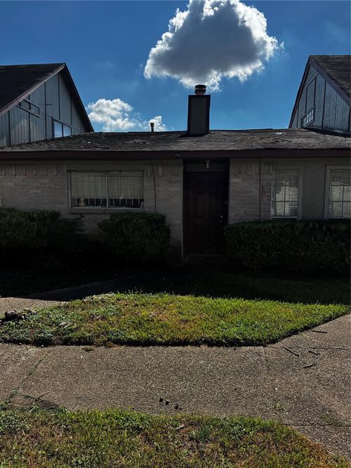 7929 W Airport Blvd, Houston, TX, 77071-3023 | Card Image