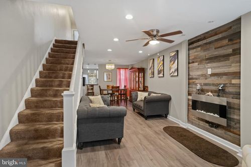 3812 Flowerton Rd, BALTIMORE, MD, 21229-1917 | Card Image