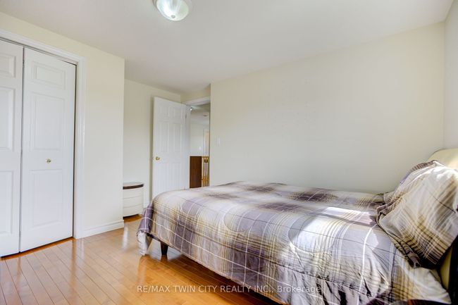 106 Country Clair St, House other with 3 bedrooms, 4 bathrooms and 2 parking in Kitchener ON | Image 22