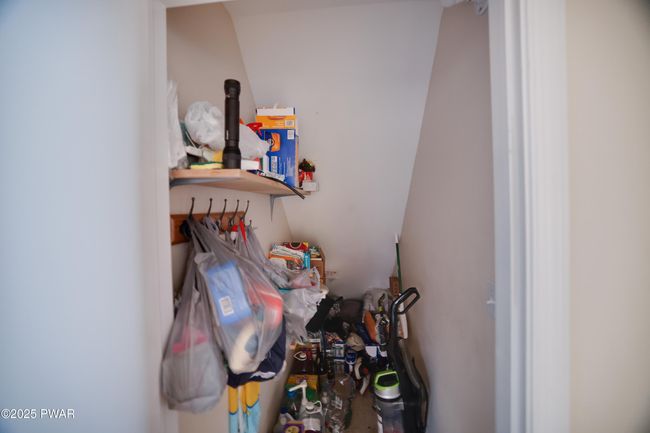 19a- Storage Closet | Image 20