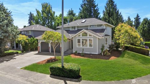 1955 S 370th Ct, Federal Way, WA, 98003-7560 | Card Image