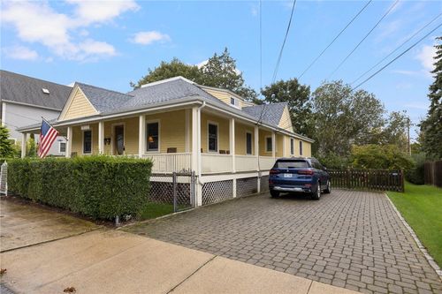 2-21 Vaughan Avenue, Newport, RI, 02840 | Card Image