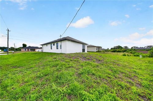 3219 65th St W, Lehigh Acres, FL, 33971 | Card Image