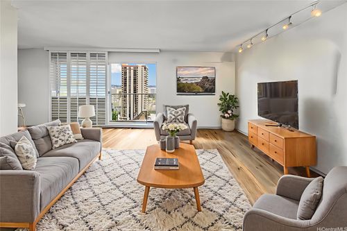 pha-1111 Wilder Ave, Honolulu, HI, 96822-2759 | Card Image