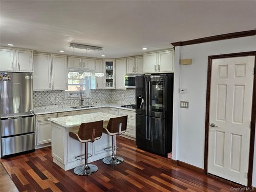 38-120 Ketch Ct, College Point, NY, 11356-1151 | Card Image