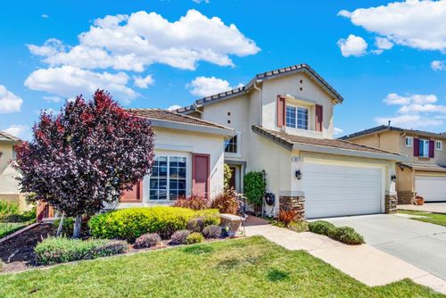 582 Picasso Court, Fairfield, CA, 94534 | Card Image