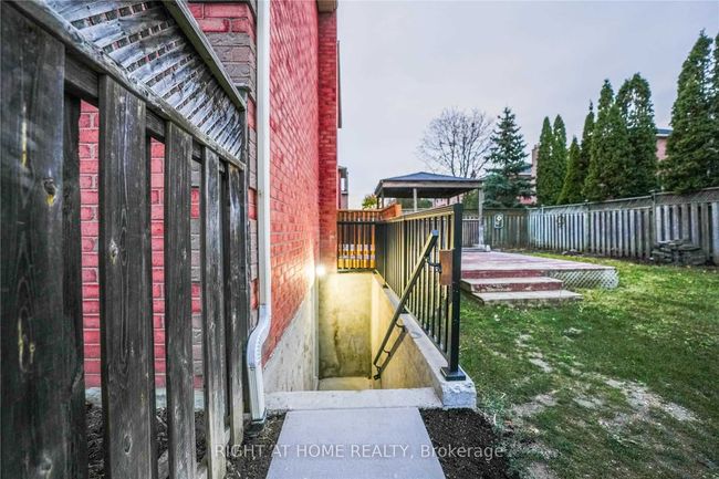 BASEMENT - 30 Withay Dr, House other with 2 bedrooms, 1 bathrooms and 2 parking in Ajax ON | Image 10