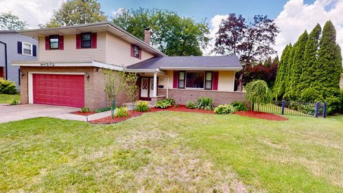 9206 White Oak Ave, Munster, IN, 46321-1432 | Card Image