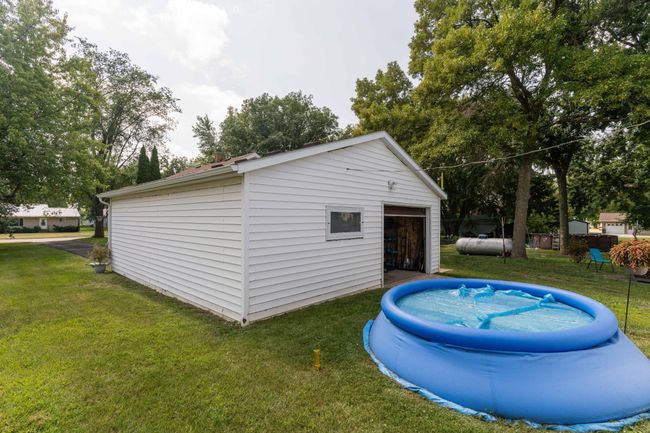 310 Carolina Ave, House other with 3 bedrooms, 1 bathrooms and null parking in Hoffman MN | Image 43