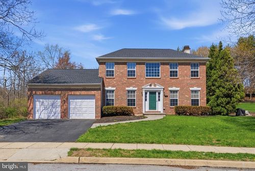 19 Ironwood Dr, COLLEGEVILLE, PA, 19426-3911 | Card Image