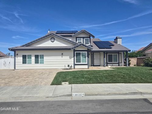 1621 W Newgrove St, Lancaster, CA, 93534-2841 | Card Image
