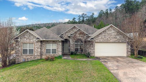 16 Clervaux Dr, Little Rock, AR, 72223-5501 | Card Image