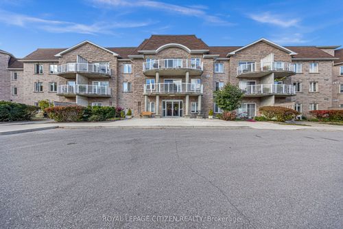 307-32 Church St, Schomberg, ON, L0G1T0 | Card Image