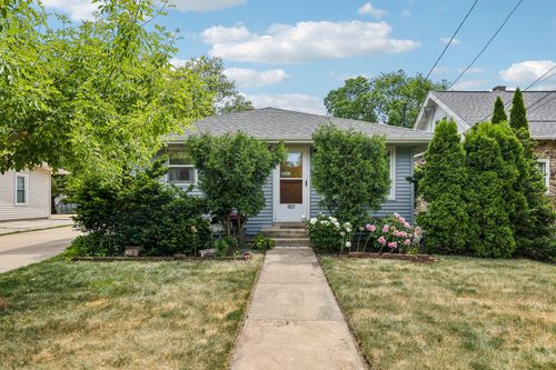 1021 Westowne Ave, Waukesha, WI, 53186 | Card Image