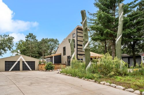3720 Centerwood Rd, Circle Pines, MN, 55014-2603 | Card Image
