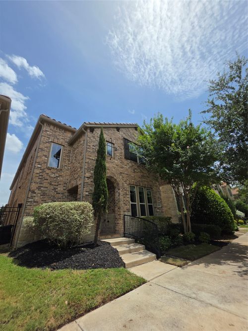 6638 Deleon St, Irving, TX, 75039-3402 | Card Image